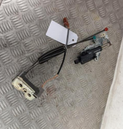 Serrure de hayon FORD FIESTA 5