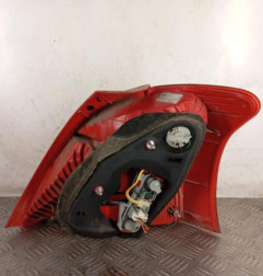 Feu arriere principal gauche (feux) TOYOTA YARIS 2