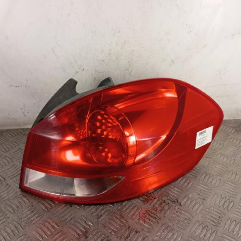 Feu arriere principal droit (feux) RENAULT CLIO 3