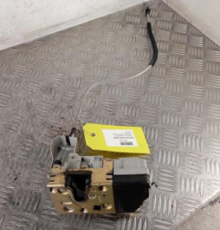 Serrure avant droit PEUGEOT 307