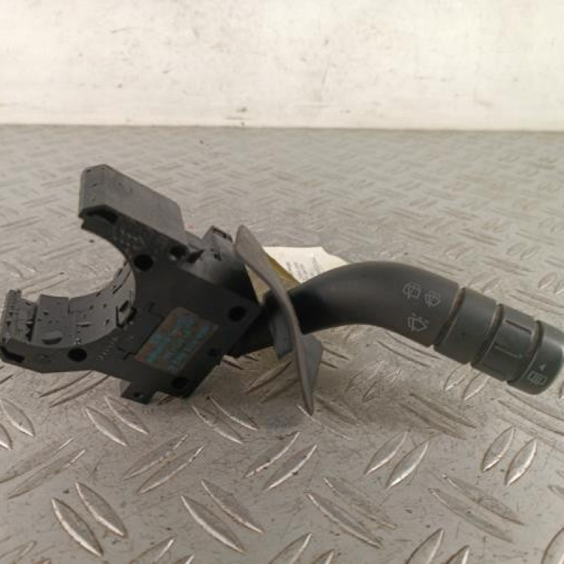 Commodo d'essuie glaces VOLKSWAGEN FOX