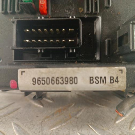 Boitier servitude moteur (BSM) PEUGEOT 206