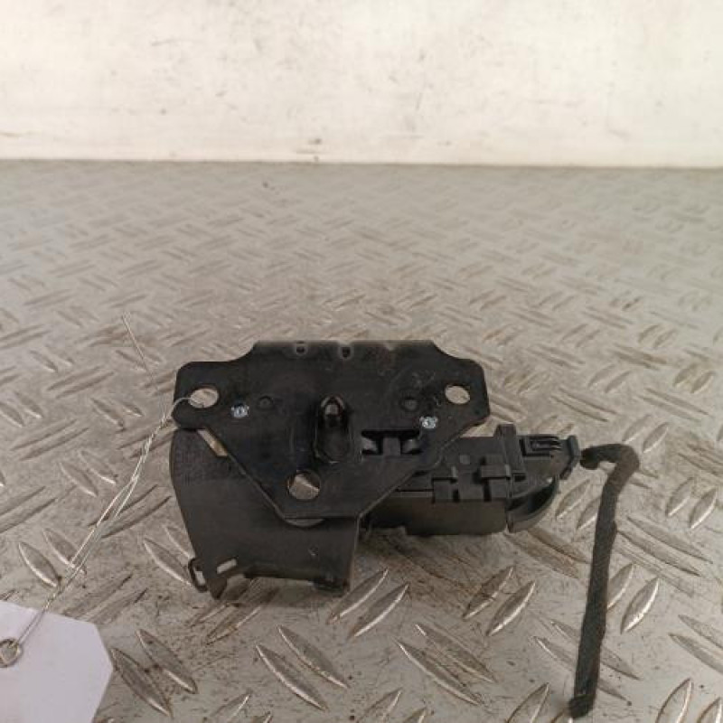 Serrure de hayon AUDI A3 2