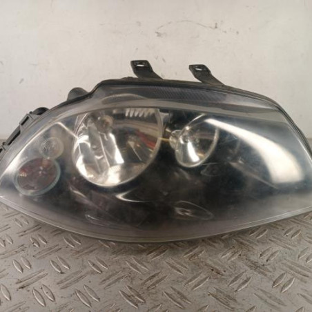 Optique avant principal droit (feux)(phare) SEAT IBIZA 3 Photo n°1