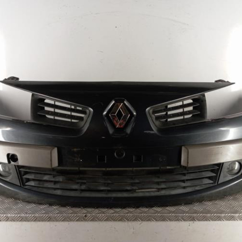 Pare choc avant RENAULT MEGANE 2