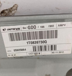 Leve vitre electrique arriere droit VOLKSWAGEN TOURAN 2 Photo n°3