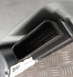 Leve vitre electrique arriere droit VOLKSWAGEN TOURAN 2 Photo n°6