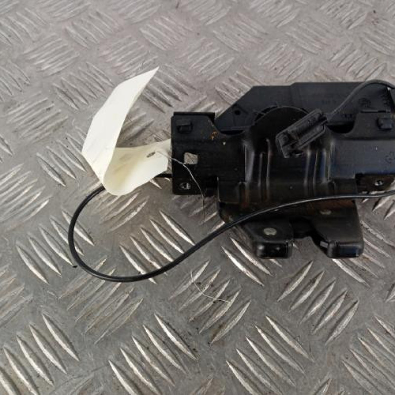 Serrure de hayon BMW SERIE 1 E87