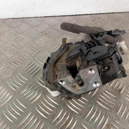 Serrure avant gauche RENAULT CLIO 4