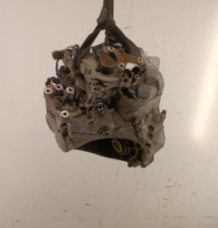 Boite de vitesses TOYOTA YARIS 2 Photo n°4