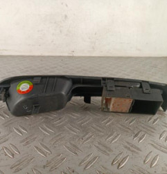 Interrupteur de leve vitre avant gauche NISSAN MICRA 3