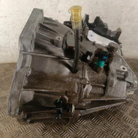 Boite de vitesses OPEL VIVARO 2
