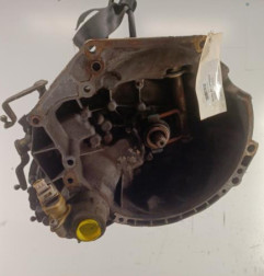 Boite de vitesses PEUGEOT 206 Photo n°1