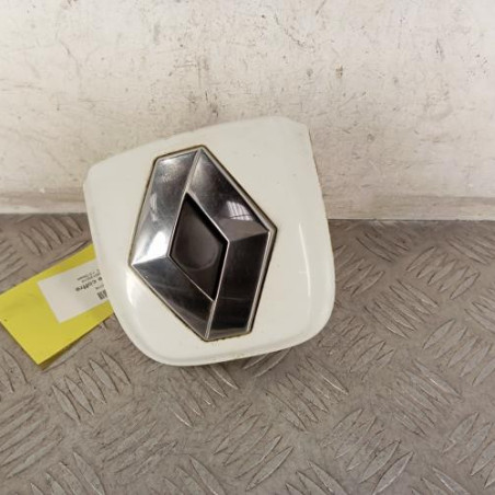 Bouton de coffre RENAULT CLIO 2 Photo n°1