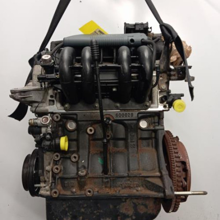 Moteur RENAULT CLIO 2 Photo n°1
