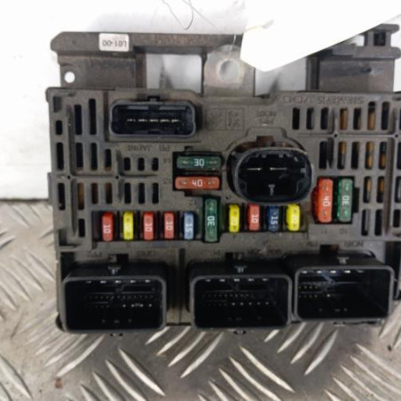 Boitier servitude moteur (BSM) PEUGEOT 407 Photo n°1