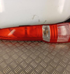 Feu arriere principal gauche (feux) FIAT PANDA 2 Photo n°1