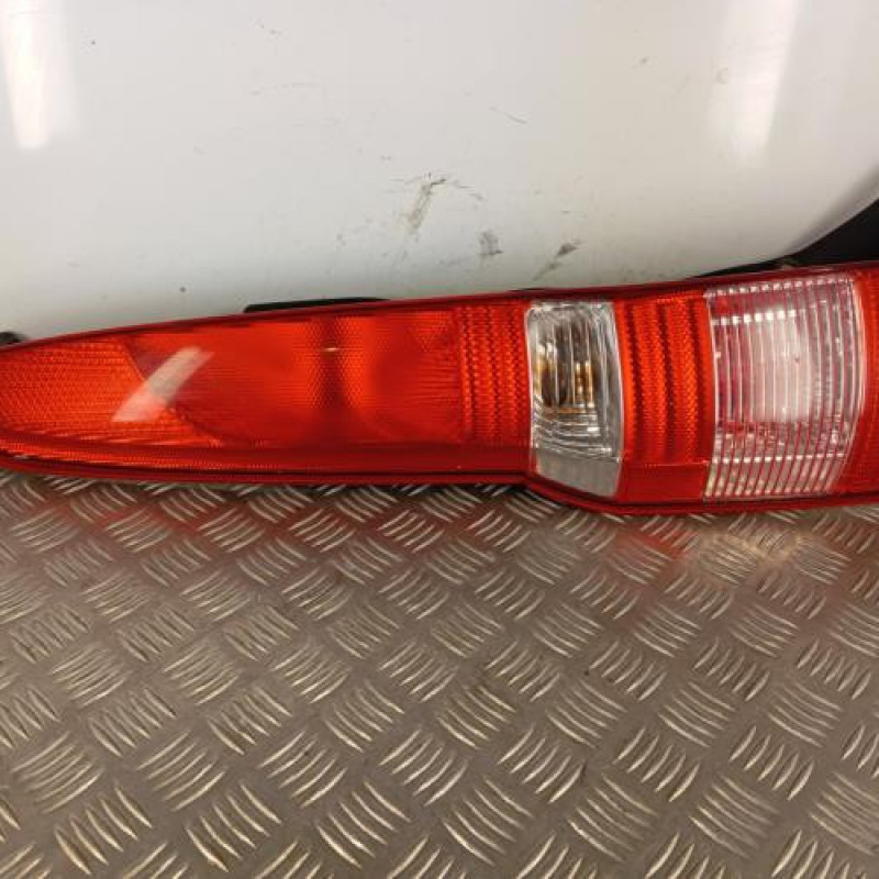 Feu arriere principal gauche (feux) FIAT PANDA 2