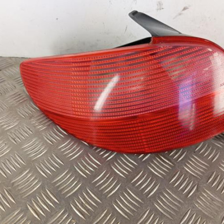 Feu arriere principal gauche (feux) PEUGEOT 206 Photo n°1