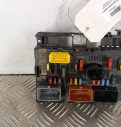 Boitier servitude moteur (BSM) PEUGEOT 307 Photo n°1