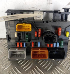 Boitier servitude moteur (BSM) PEUGEOT 1007 Photo n°1