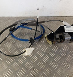 Serrure avant gauche PEUGEOT 1007 Photo n°1