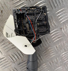 Commodo d'essuie glaces RENAULT CLIO 4