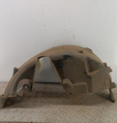 Pare boue arriere gauche RENAULT CLIO 4 Photo n°1