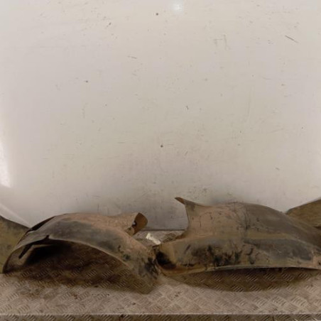 Pare boue avant gauche PEUGEOT 206 Photo n°1