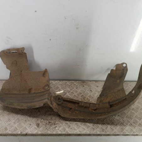 Pare boue avant droit RENAULT CLIO 2