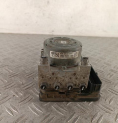 Bloc ABS (freins anti-blocage) VOLKSWAGEN GOLF 7 Photo n°1