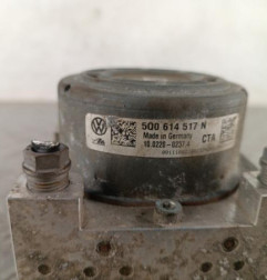 Bloc ABS (freins anti-blocage) VOLKSWAGEN GOLF 7