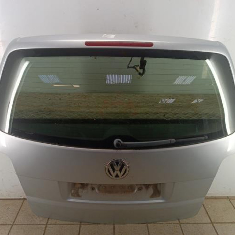 Malle/Hayon arriere VOLKSWAGEN TOURAN 1