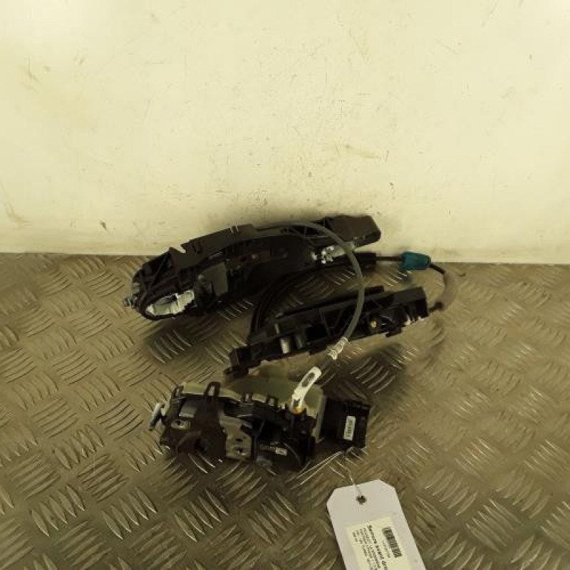 Serrure avant droit PEUGEOT PARTNER 3