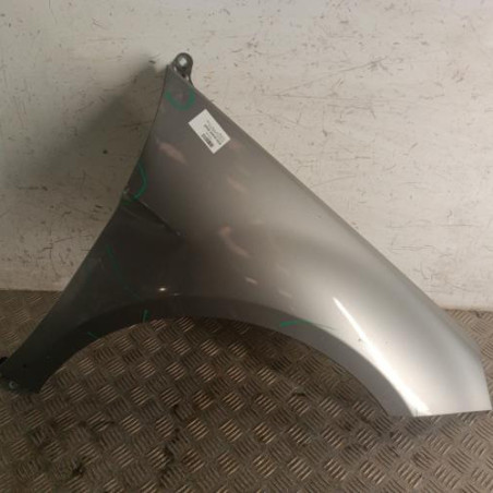 Aile avant droit MERCEDES CLASSE B 245 Photo n°1