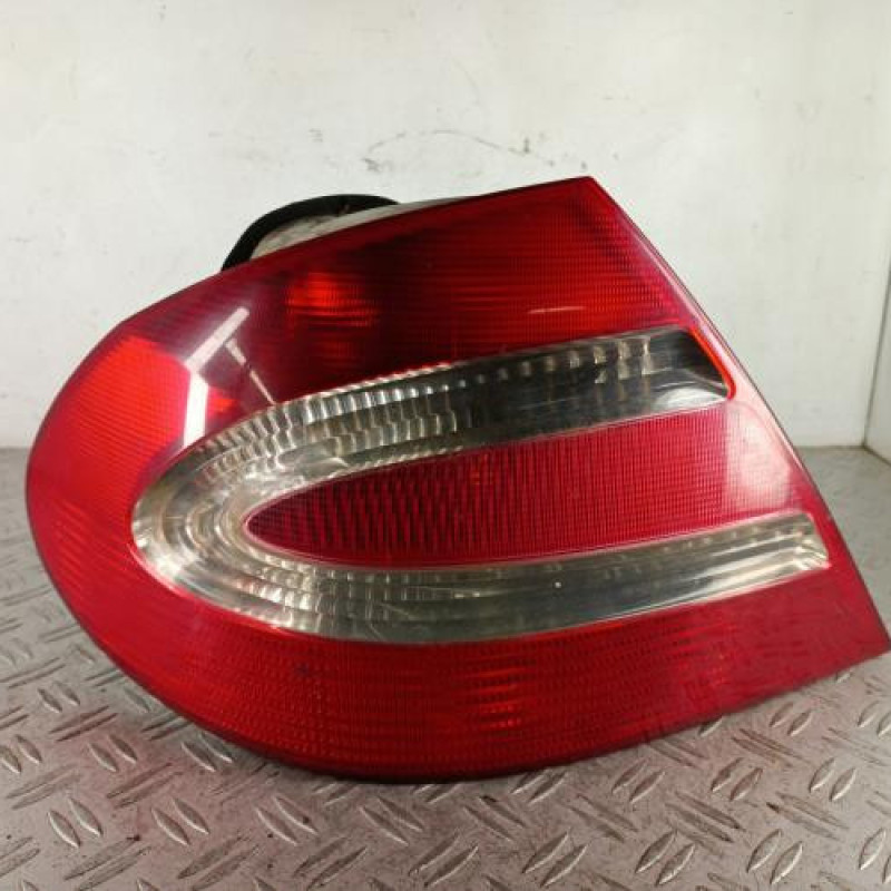 Feu arriere principal gauche (feux) MERCEDES CLASSE CLK 209