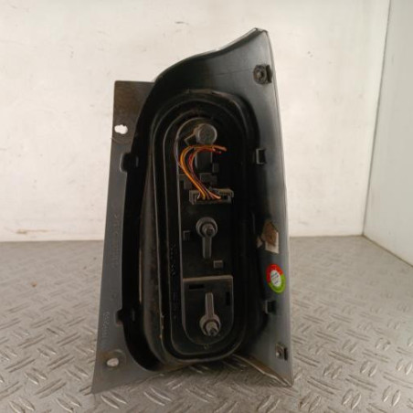 Feu arriere principal droit (feux) SMART CITY