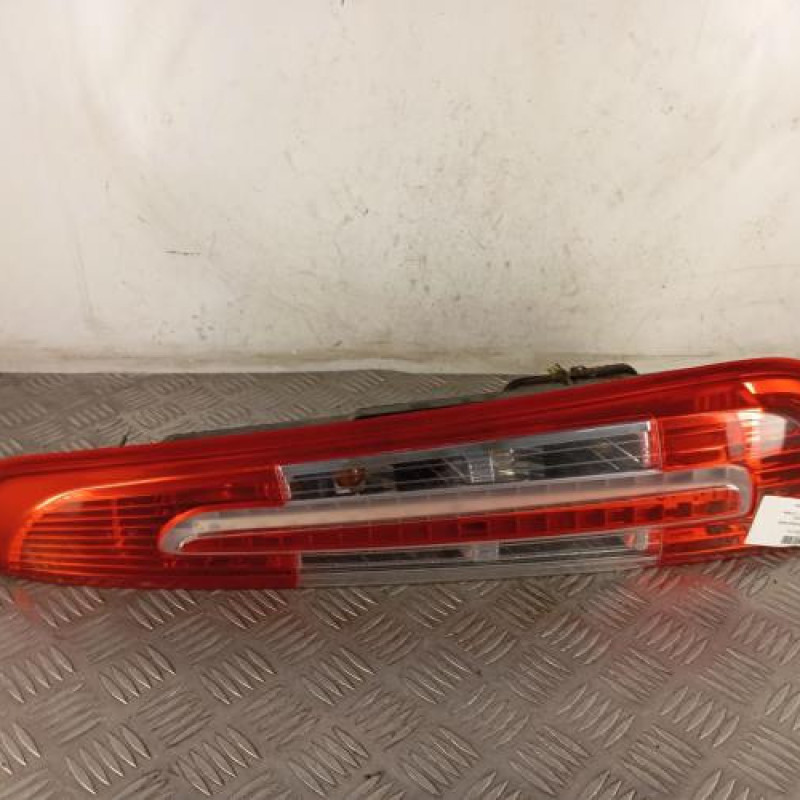 Feu arriere principal droit (feux) FORD C-MAX 1