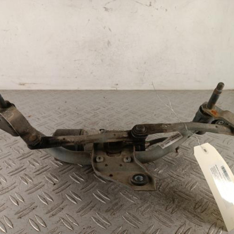 Moteur essuie glace avant RENAULT TWINGO 2