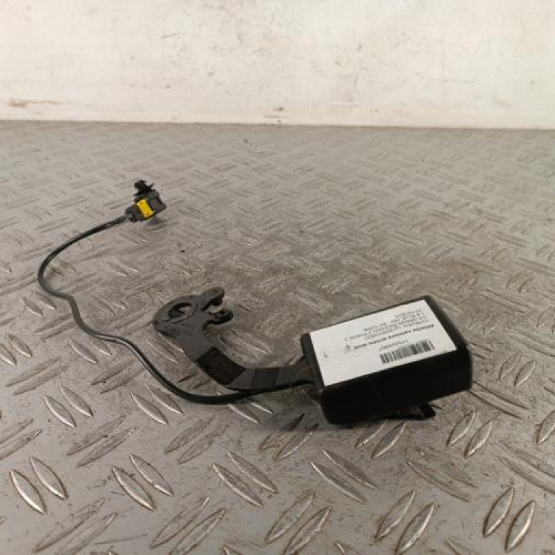 Attache ceinture arriere droit CITROEN C4 GRAND PICASSO 2