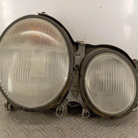 Optique avant principal droit (feux)(phare) MERCEDES CLASSE E 210 Photo n°1