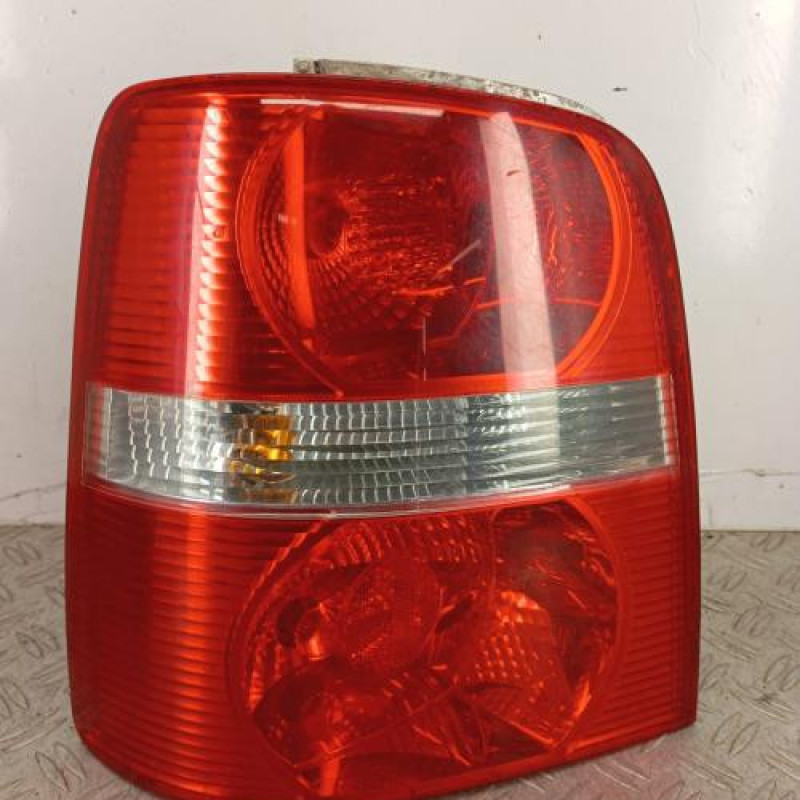 Feu arriere principal gauche (feux) VOLKSWAGEN TOURAN 1