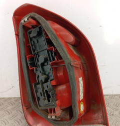 Feu arriere principal droit (feux) CITROEN XSARA PICASSO Photo n°3