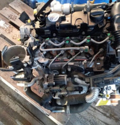 Moteur FORD FOCUS 3 Photo n°7