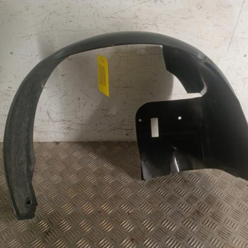 Pare boue avant droit CITROEN SAXO