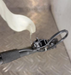 Attache ceinture avant droit OPEL CROSSLAND X Photo n°3