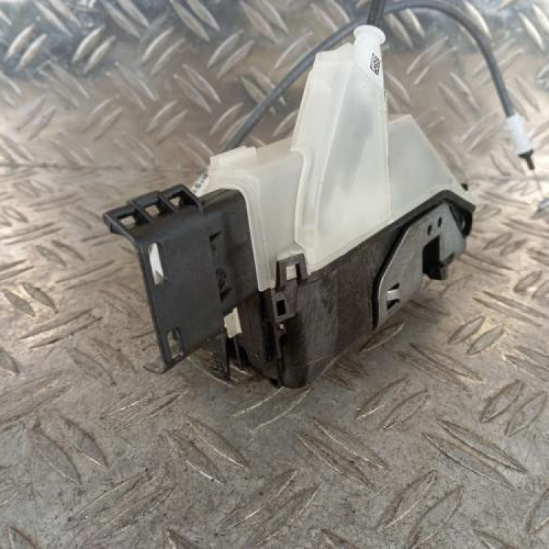 Serrure avant droit OPEL CROSSLAND X Serrure avant droit OPEL CROSSLAND X
