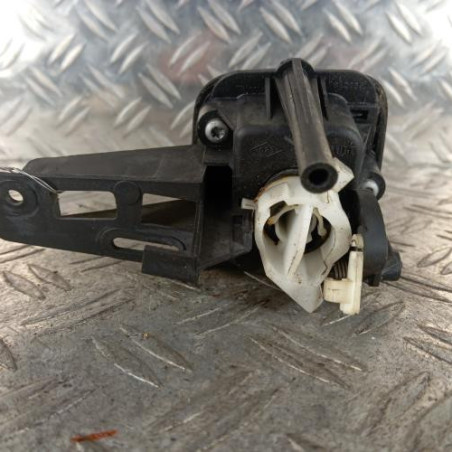 Bouton de coffre RENAULT CLIO 2