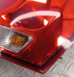 Feu arriere principal droit (feux) VOLKSWAGEN POLO 5 Photo n°4