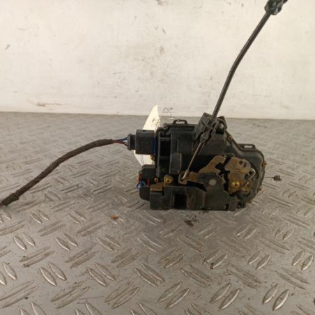 Serrure avant droit SKODA FABIA 1